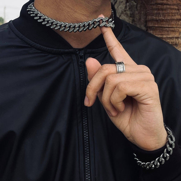 Black Iced Out Set 13mm