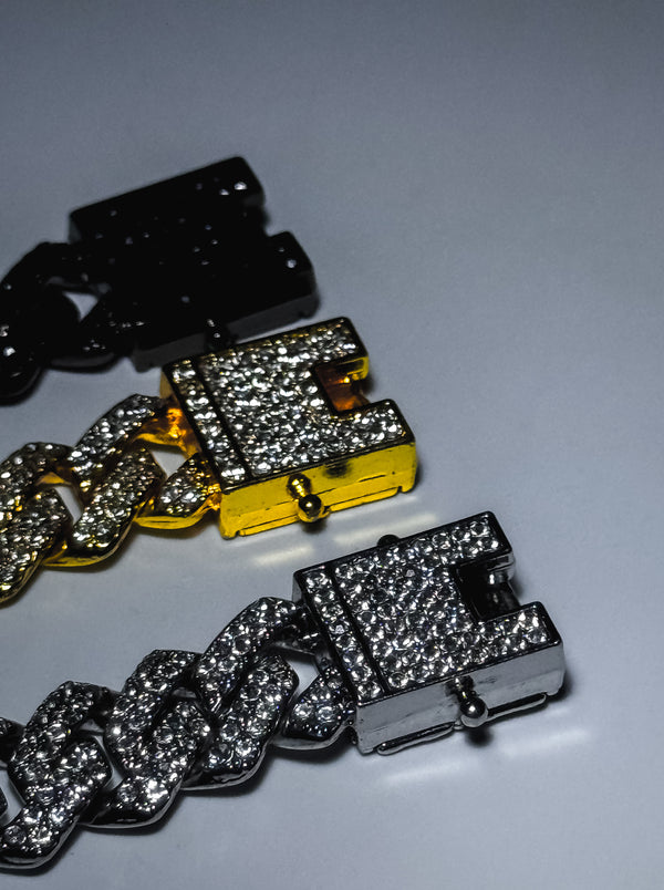 Prong Iced Out Set
